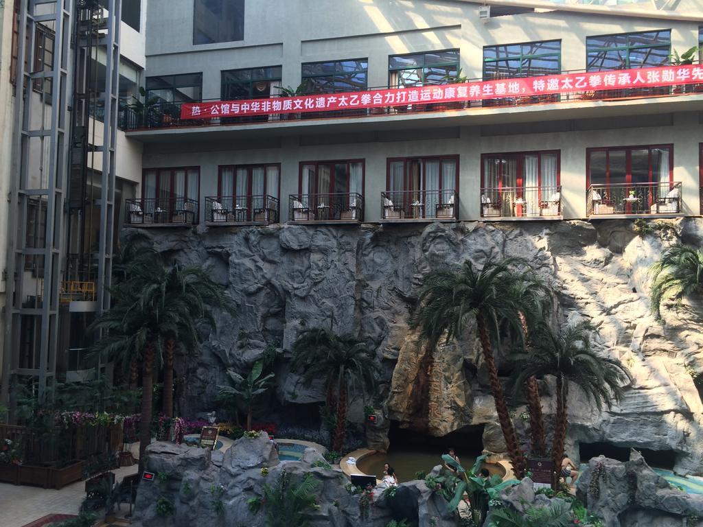The Hot Spring Hotel Of The Hot Club Peking Exteriér fotografie